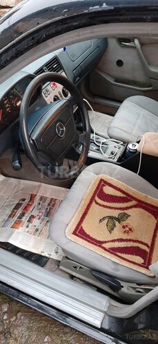 Mercedes 200 1994, 25,000 km - 0.2 l - Masallı