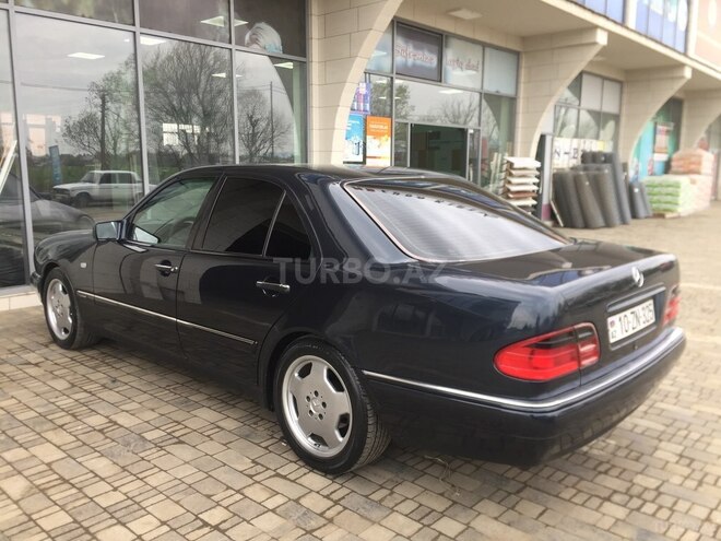 Mercedes E 240 1998, 269,000 km - 2.4 л - Masallı