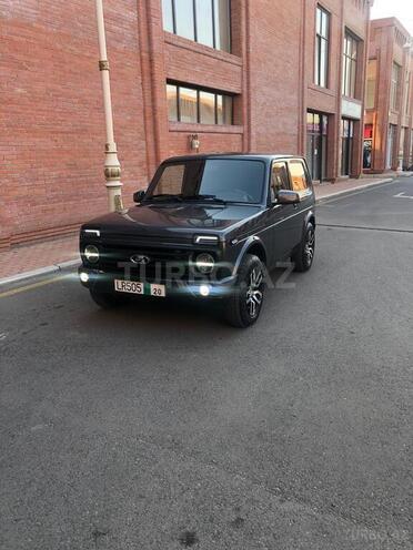 LADA (VAZ) Niva 2018, 23,000 km - 1.7 л - Gəncə