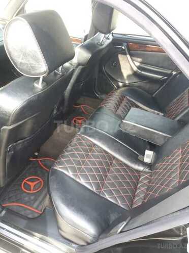Mercedes C 230 1999, 221,000 km - 2.3 l - Xırdalan