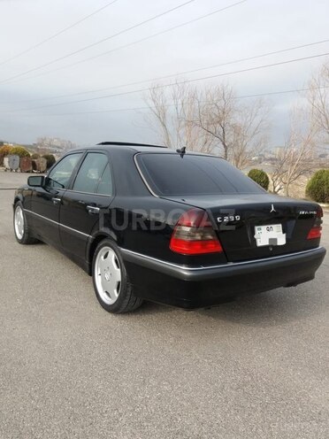 Mercedes C 230 1999, 221,000 km - 2.3 l - Xırdalan