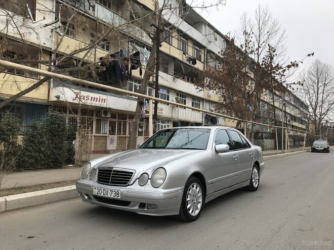 Mercedes E 240 2001, 313,000 km - 2.6 l - Gəncə