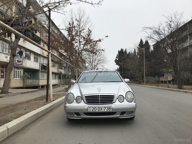 Mercedes E 240 2001, 313,000 km - 2.6 l - Gəncə