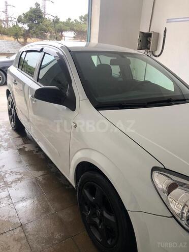Opel Astra 2007, 210,000 km - 1.7 л - Bakı