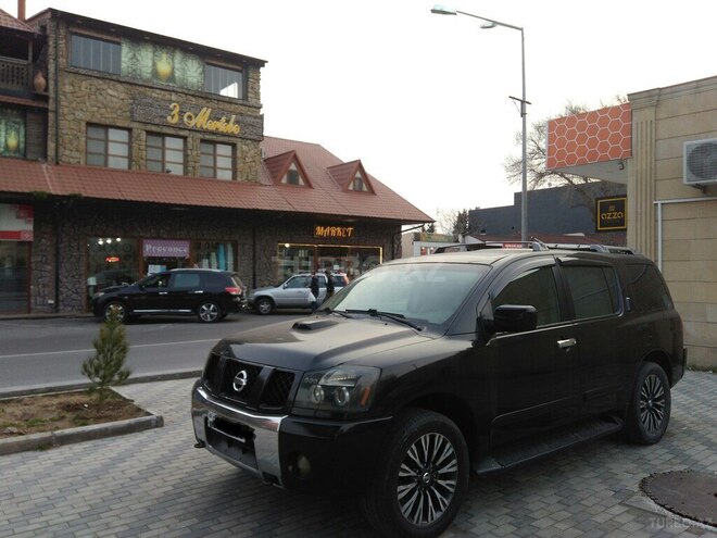 Nissan Armada 2004, 267,000 km - 5.6 л - Sumqayıt