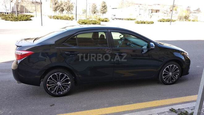 Toyota Corolla 2013, 64,000 km - 1.8 l - Bakı