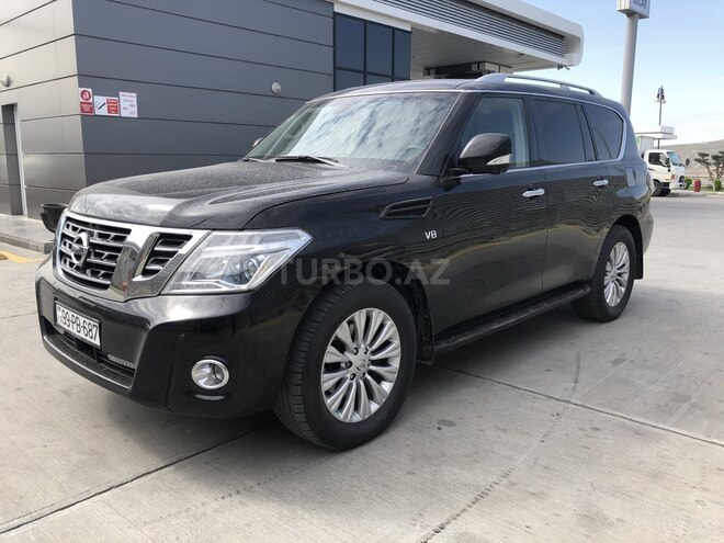 Nissan Patrol 2013, 92,000 km - 5.6 l - Bakı