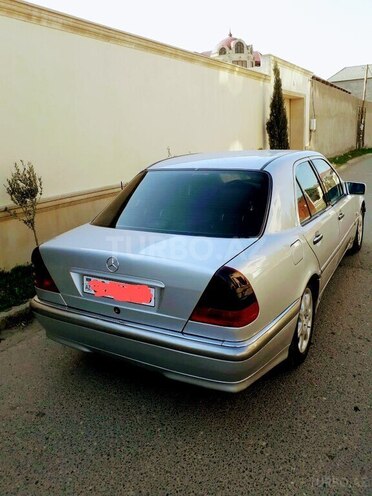 Mercedes C 180 1998, 285,632 km - 1.8 l - Bakı
