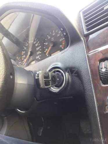Mercedes C 180 1998, 285,632 km - 1.8 l - Bakı