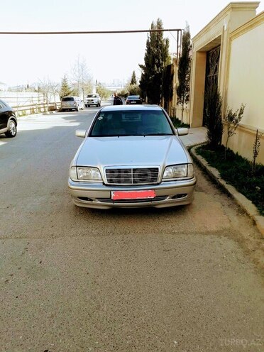 Mercedes C 180 1998, 285,632 km - 1.8 l - Bakı