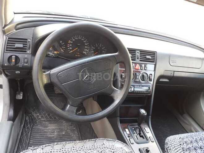 Mercedes C 180 1998, 285,632 km - 1.8 l - Bakı