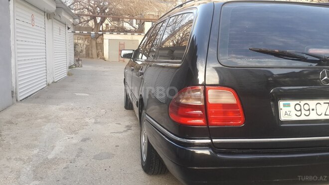 Mercedes E 200 1998, 440,000 km - 2.0 l - Bakı