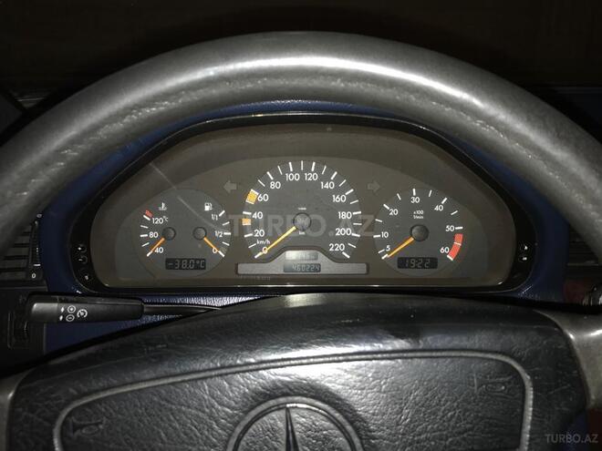 Mercedes C 220 1997, 460,330 km - 2.2 l - Bakı