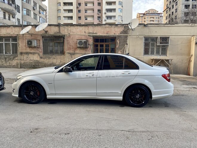 Mercedes C 180 2011, 153,716 km - 1.6 l - Bakı