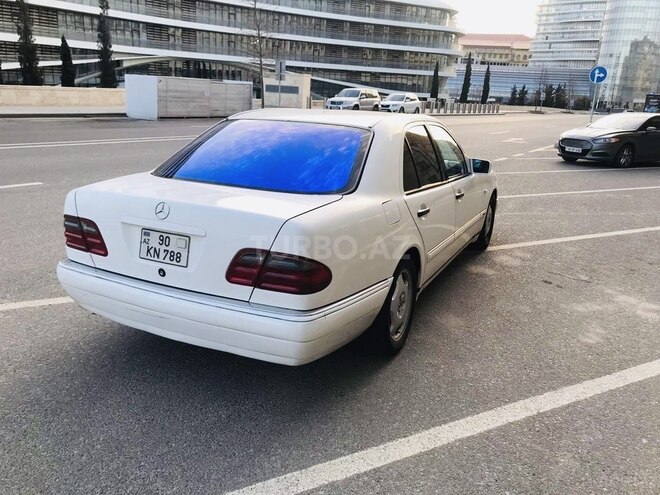 Mercedes E 320 1997, 295,000 km - 3.2 l - Bakı