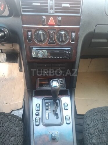 Mercedes C 230 1996, 373,819 km - 2.3 л - Bakı