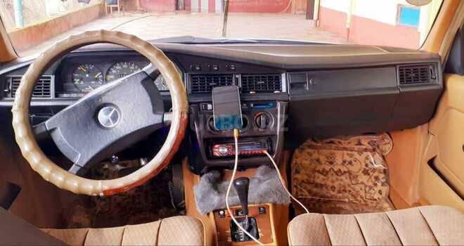 Mercedes 190 1989, 350,000 km - 2.5 l - Bakı