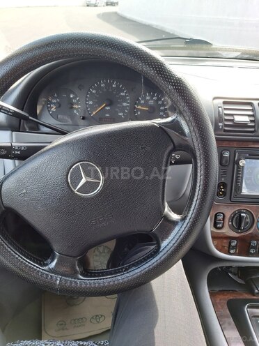 Mercedes ML 320 2000, 245,000 km - 3.2 l - Bakı