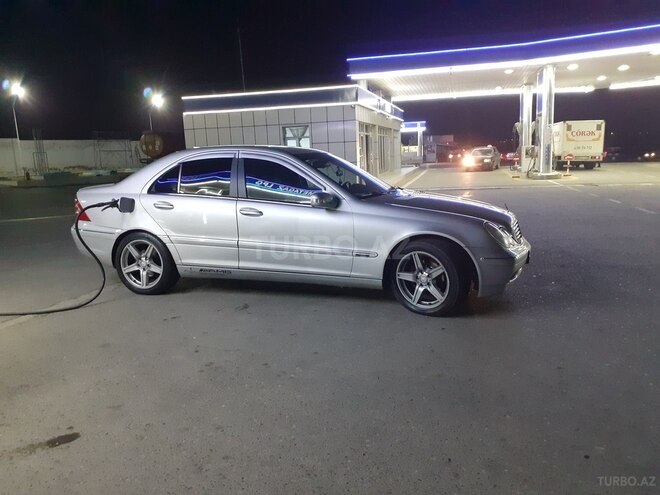 Mercedes C 200 2000, 321,124 km - 2.0 l - Zaqatala