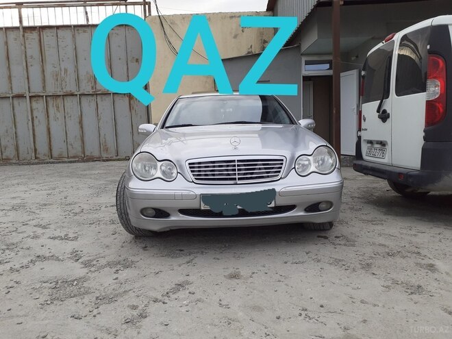 Mercedes C 200 2000, 321,124 km - 2.0 l - Zaqatala
