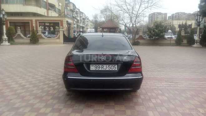 Mercedes E 220 2002, 165,000 km - 2.2 l - Bakı