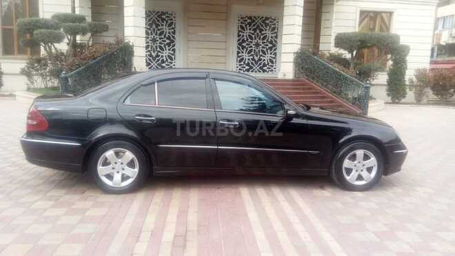 Mercedes E 220 2002, 165,000 km - 2.2 l - Bakı