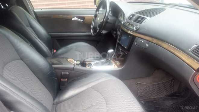 Mercedes E 220 2002, 165,000 km - 2.2 l - Bakı