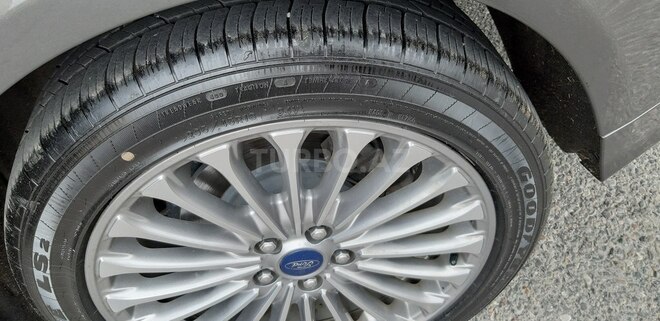 Ford Fusion 2014, 121,000 km - 2.0 l - Bakı