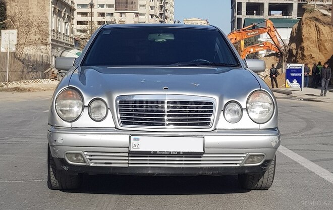 Mercedes E 320 1995, 370,000 km - 3.2 l - Bakı