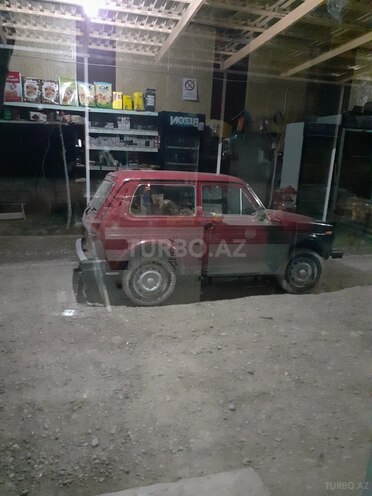 LADA (VAZ) Niva 1995, 150,000 km - 0.2 l - Salyan