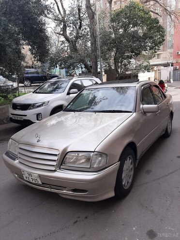 Mercedes C 230 1999, 308,000 km - 2.3 l - Bakı