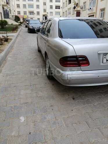 Mercedes E 220 1999, 500,000 km - 2.2 л - Bakı