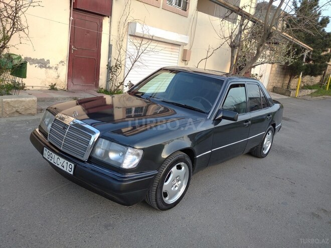 Mercedes E 200 1990, 450,000 km - 2.0 l - Bakı