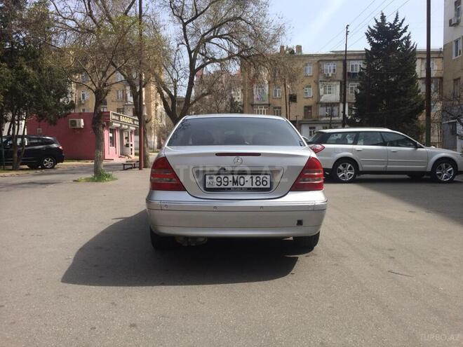 Mercedes C 200 2000, 236,446 km - 2.0 л - Bakı