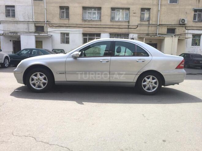 Mercedes C 200 2000, 236,446 km - 2.0 л - Bakı