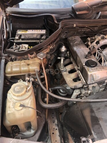 Mercedes E 200 1992, 758,000 km - 2.0 l - Tovuz