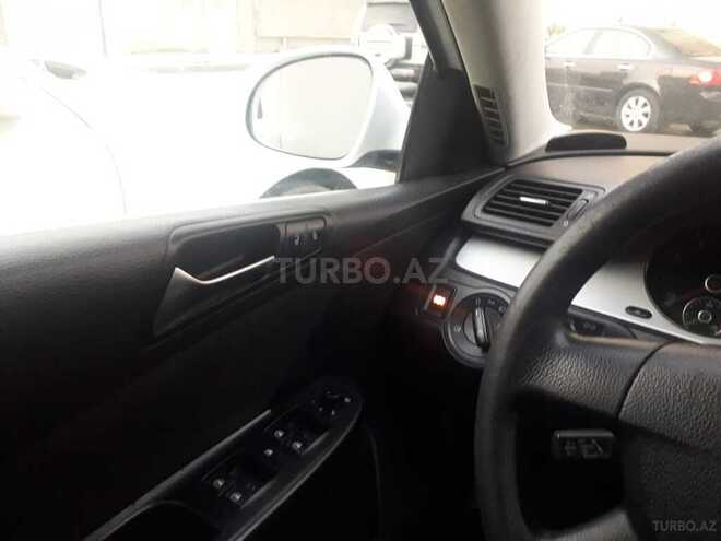 Volkswagen Passat 2010, 129,234 km - 1.8 l - Bakı