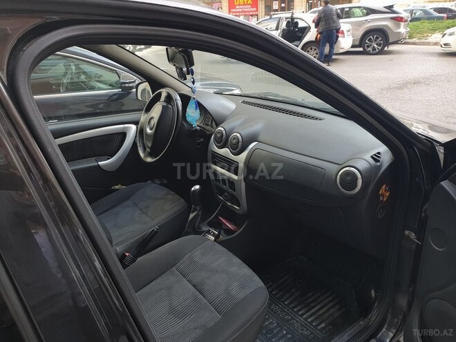 Dacia Logan 2009, 276,000 km - 1.5 l - Bakı