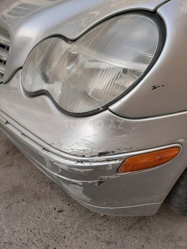 Mercedes C 240 2001, 308,000 km - 2.4 l - Bakı
