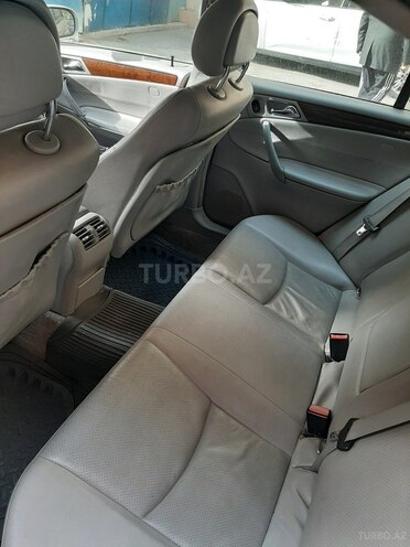 Mercedes C 240 2001, 308,000 km - 2.4 l - Bakı