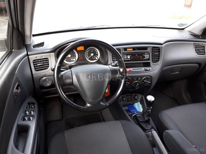 Kia Rio 2006, 124,000 km - 1.4 л - Bakı