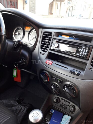 Kia Rio 2006, 124,000 km - 1.4 л - Bakı