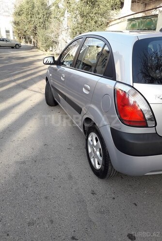 Kia Rio 2006, 124,000 km - 1.4 л - Bakı