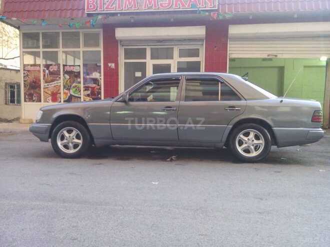 Mercedes E 230 1992, 350,000 km - 2.3 l - Bakı