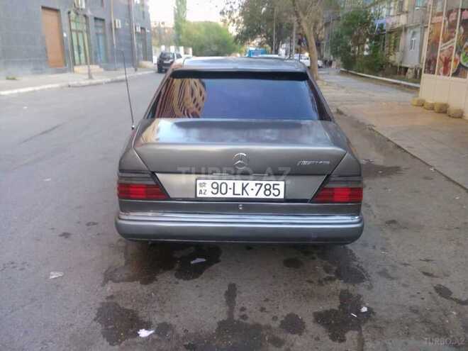 Mercedes E 230 1992, 350,000 km - 2.3 l - Bakı