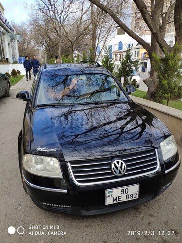 Volkswagen Passat 2004, 230,000 km - 1.8 л - Bakı