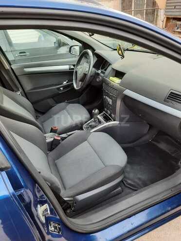 Opel Astra 2006, 197,000 km - 1.4 l - Bakı