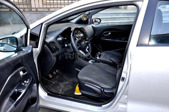 Kia Rio 2012, 240,990 km - 1.4 l - Bakı
