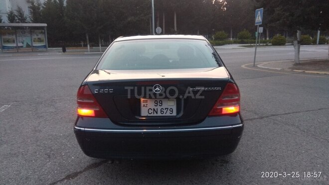 Mercedes C 200 2001, 245,000 km - 2.0 l - Sumqayıt