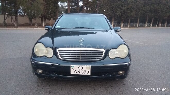 Mercedes C 200 2001, 245,000 km - 2.0 l - Sumqayıt
